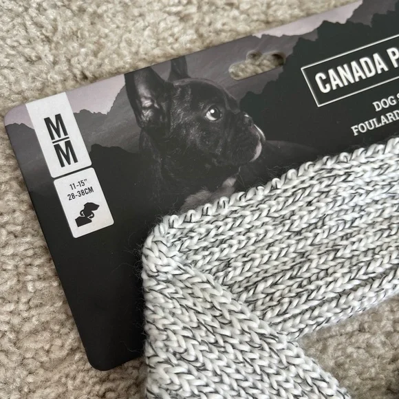 Canada Pooch Scarf & Hat - Picture 5 of 8